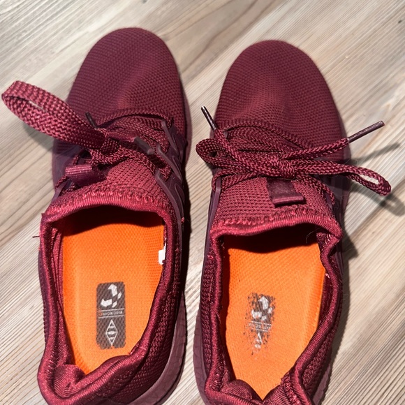 Red Athletic Shoes - Picture 3 of 3